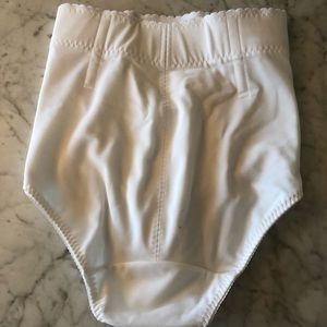 Maternity stomach control/band